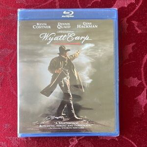 Wyatt Earp Blu-ray Disc